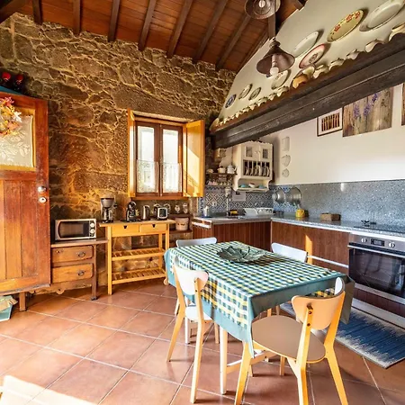 Landhuis Casas Casal Do Carvalhal - Amares